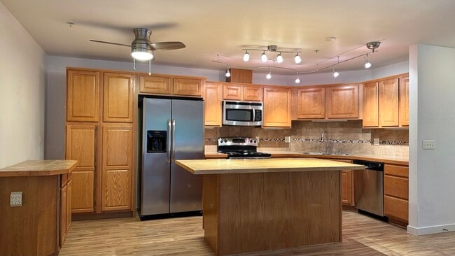 property at 13511 97th Ave E