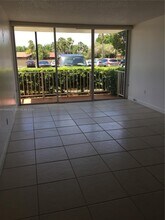 13120 SW 92nd Ave in Miami, FL - Building Photo - Building Photo