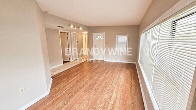 2465 Highland Acres Dr in Clearwater, FL - Building Photo - Building Photo