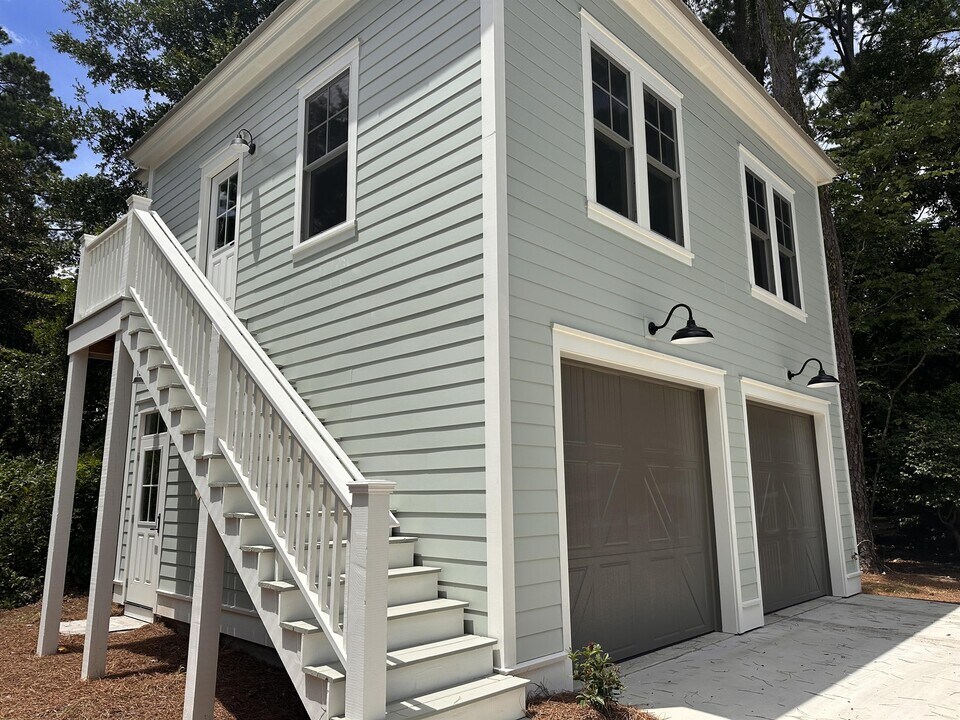 850 Ribaut Rd in Beaufort, SC - Building Photo