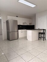 3666 SW 24th Ter in Miami, FL - Building Photo