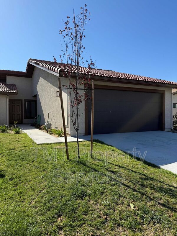 property at 1219 Jackie Ln