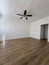 1516 -1526 S. Hope St in Los Angeles, CA - Foto de edificio - Interior Photo