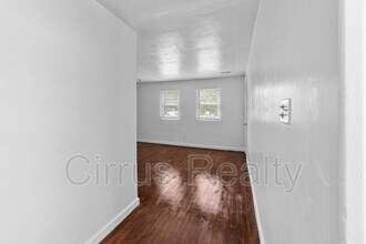 1804 Shell Rd in Hampton, VA - Building Photo - Building Photo