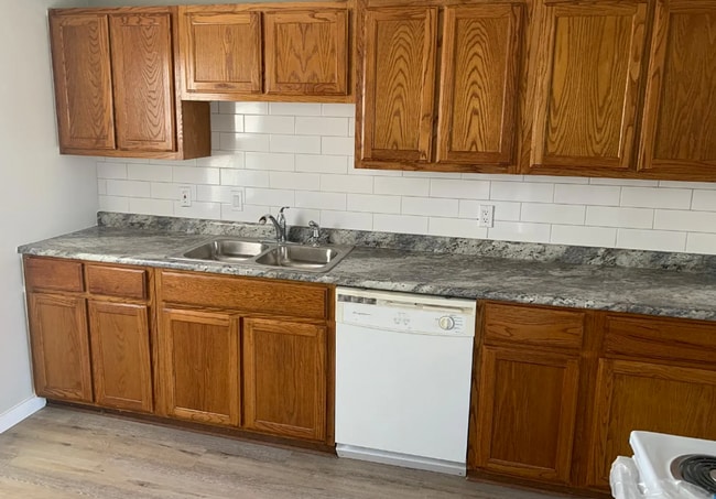 4532 S Oak Ave in Wichita, KS - Building Photo - Building Photo