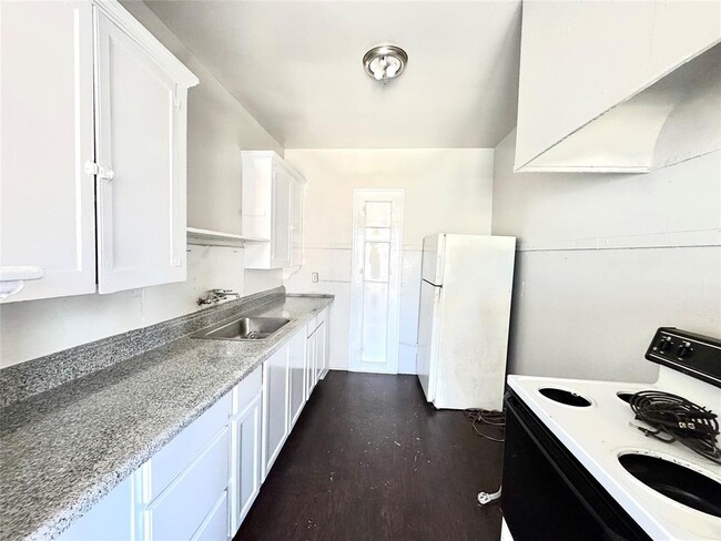 1658 W Main St in Houston, TX - Building Photo - Building Photo