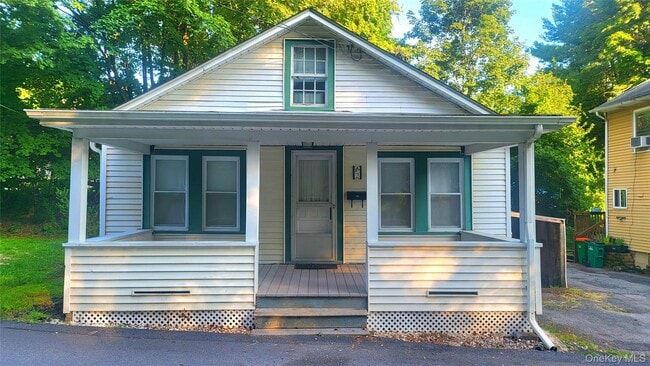 property at 2 Fair St