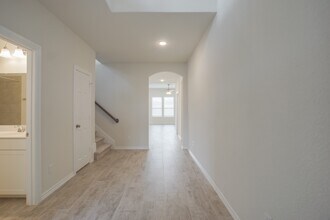 3 Pioneer Canyon Pl in Tomball, TX - Building Photo - Building Photo