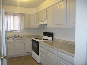 3190 1/2 Hill Ave, Unit 2 in Grand Junction, CO - Building Photo - Building Photo