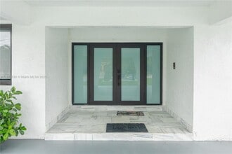 3850 SW 130th Ave in Miami, FL - Building Photo - Building Photo