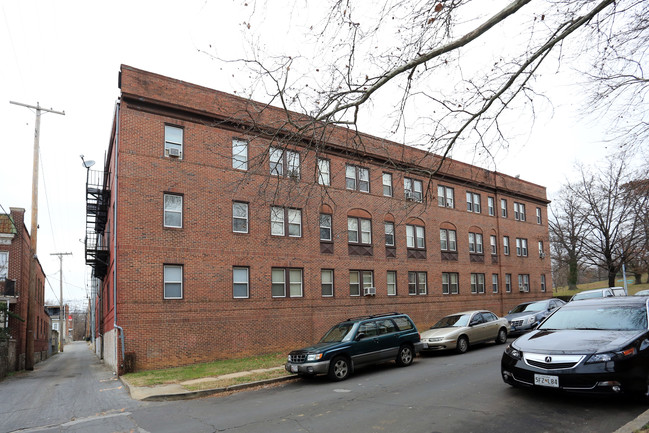 3000 Reisterstown Rd in Baltimore, MD - Foto de edificio - Building Photo