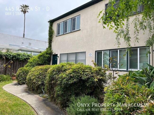 445 Ravina St in San Diego, CA - Building Photo - Building Photo