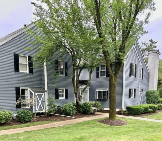 property at 91 Countryside Dr