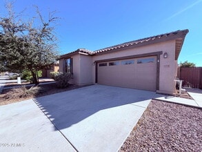 21121 E Via De Olivos in Queen Creek, AZ - Building Photo - Building Photo