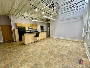 1295 E Broad St in Athens, GA - Building Photo - Building Photo