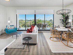 850 Central Ave in Naples, FL - Building Photo - Building Photo