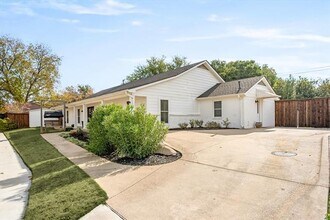 1706 Dunn St in Grapevine, TX - Building Photo - Building Photo