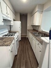 6815 Blue Dawn Trail in Austin, TX - Foto de edificio - Building Photo