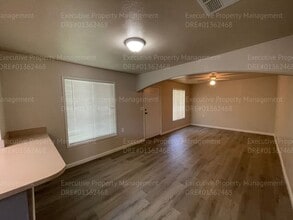 709 Francis St in Bakersfield, CA - Building Photo - Building Photo