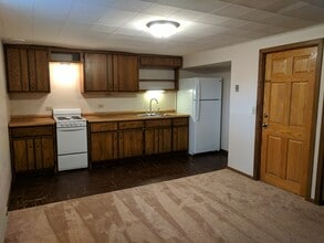 17 21st Ave S, Unit 2 in St. Cloud, MN - Building Photo - Building Photo