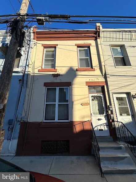 1715 N Marston St, Unit 127 in Philadelphia, PA - Building Photo