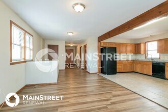 9150 Wood Ave in St. Louis, MO - Building Photo - Building Photo