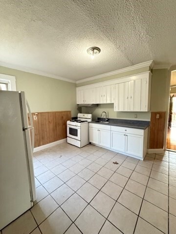 4412 Washington St in Boston, MA - Building Photo