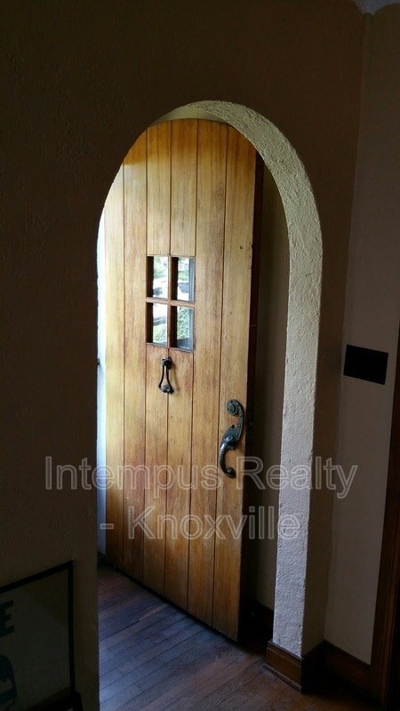 2103 Fairmont Blvd in Knoxville, TN - Building Photo - Building Photo