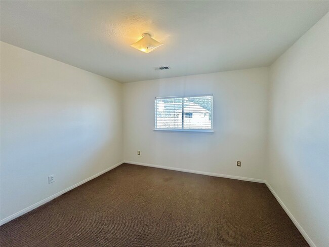 property at 12422 Glenleigh Dr