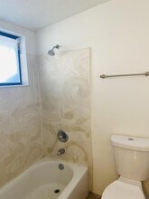 1662 N Beverly Ave, Unit 1662 in Tucson, AZ - Building Photo - Building Photo