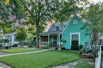 415 Marietta St in Denton, TX - Building Photo - Building Photo