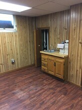 926 Tibbetts Wick Rd in Girard, OH - Building Photo - Building Photo