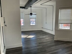 4539 Montgomery Rd in Cincinnati, OH - Building Photo - Building Photo