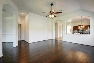 986 Clear Springs Hollow, Unit 10A in Buda, TX - Building Photo - Building Photo