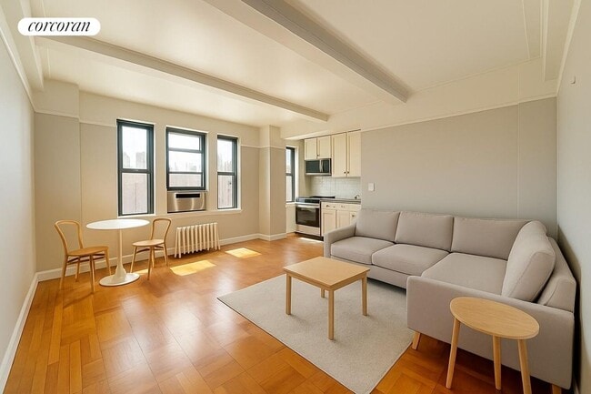 property at 30 W 90th St