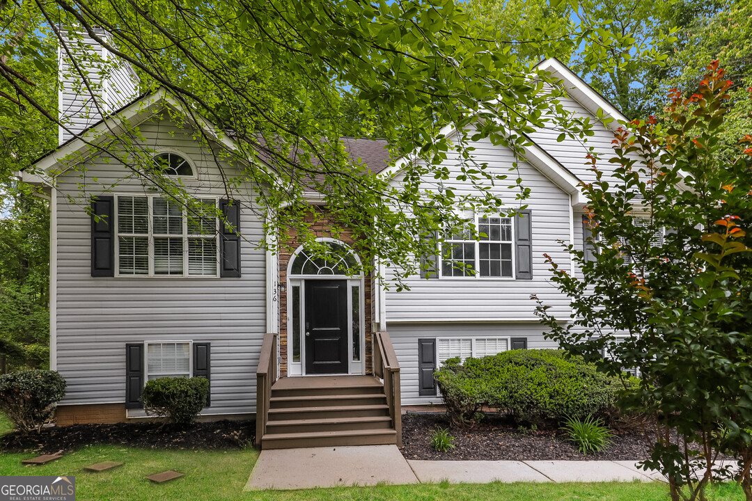 136 Stoney Brook Way in Mcdonough, GA - Building Photo