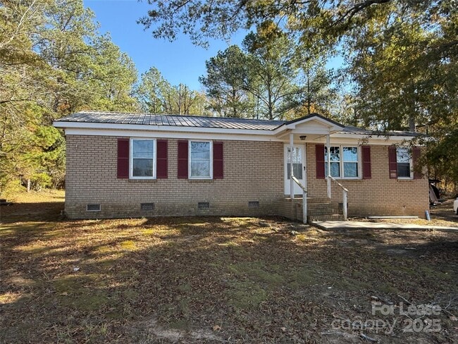 property at 1552 Airport Rd