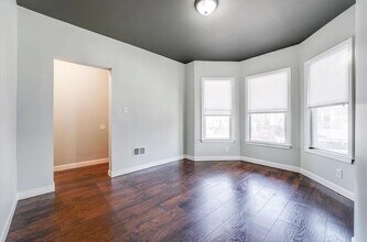 36 Dwight St in Jersey City, NJ - Building Photo - Building Photo
