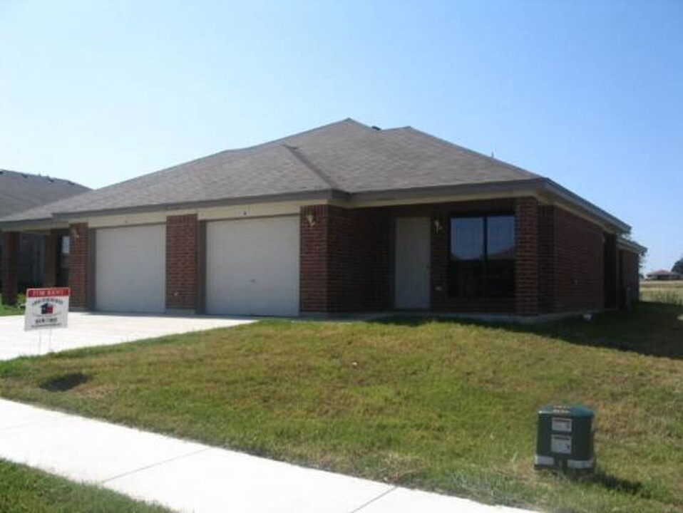 3002 Dannen Ct in Killeen, TX - Building Photo