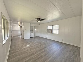 6227 Forest Acre Cir N in Fort Worth, TX - Building Photo - Building Photo