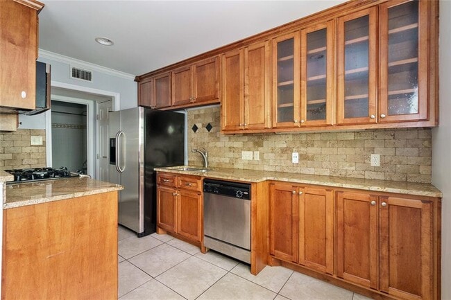 property at 407 E 45th St