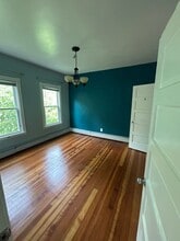 178 Lincoln St in Saco, ME - Building Photo - Building Photo
