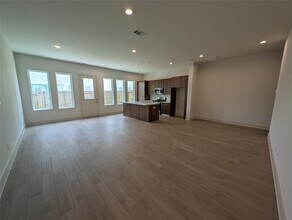 4403 Abaco Ln in Houston, TX - Foto de edificio - Building Photo