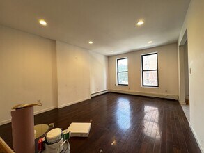 461 DeKalb Ave in Brooklyn, NY - Building Photo - Building Photo