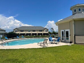 1004 Baldwin Rowe Cir in Panama City, FL - Building Photo - Building Photo