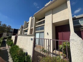 9950 Topanga Canyon Blvd in Los Angeles, CA - Building Photo