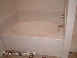 2117 Ragland Rd in Mansfield, TX - Building Photo