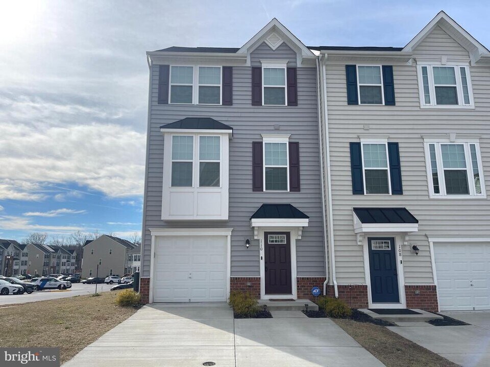 110 Lookout Way in Fredericksburg, VA - Building Photo