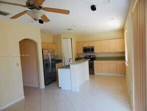 8444 SW 29th St in Miramar, FL - Building Photo - Building Photo