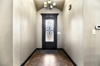 4620 Stoney Creek Ct in Granbury, TX - Building Photo - Building Photo